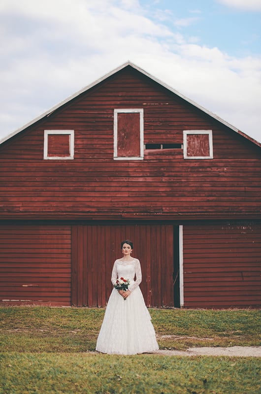 Marissa Bridal Portraits Barn