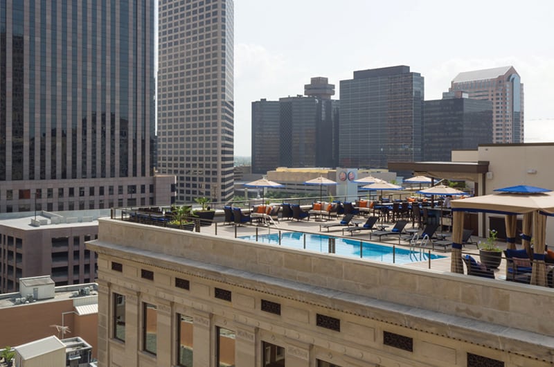 Nopsi Rooftop Pool