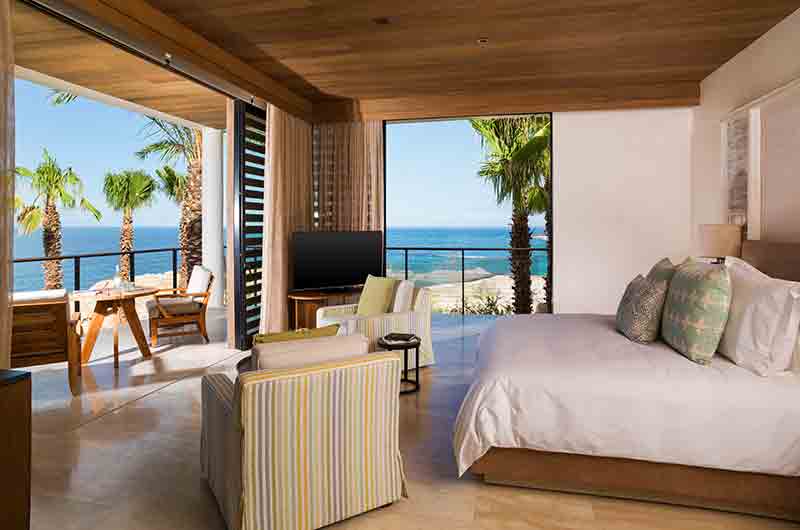 Chileno Bay Guest Room Day