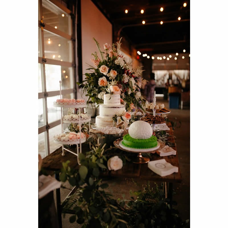 Jessica Cunningham Jordan Roper Memphis Wedding Cake Table