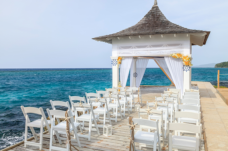 Couples Tower Island Ceremony