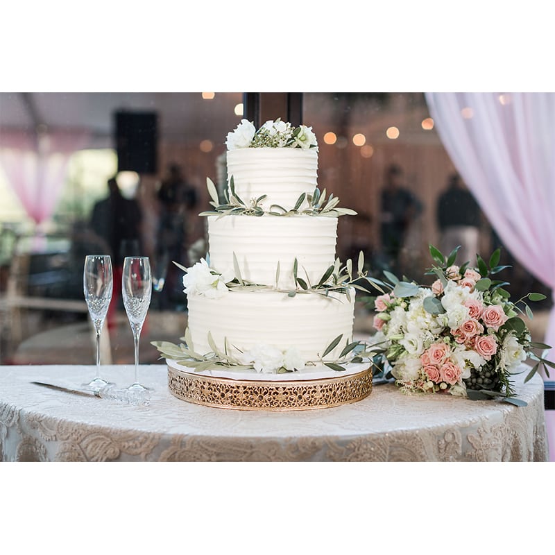 Elizabeth And Sam Lookbook Tiered Wedding Cake