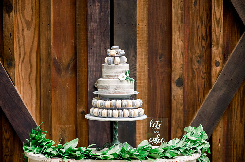 Charming Rustic Wedding Inspiration Cake