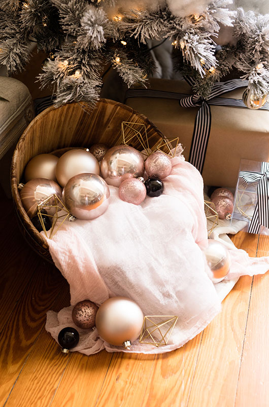 Modern Christmas Wedding Inspiration Basket