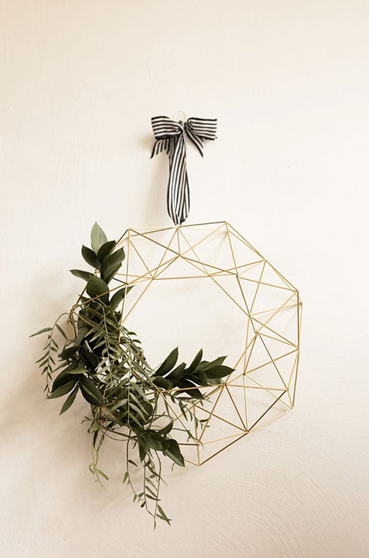 Modern Christmas Wedding Inspiration Wreath