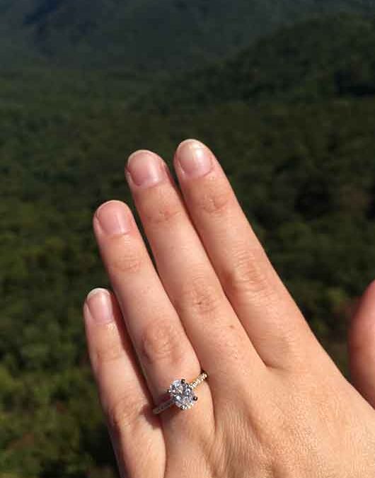 Exclusive Look at Scotty McCreery’s Mountain Wedding Part 1 : The Proposal