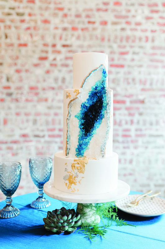 Intimate Charleston Wedding Inspiration Cake