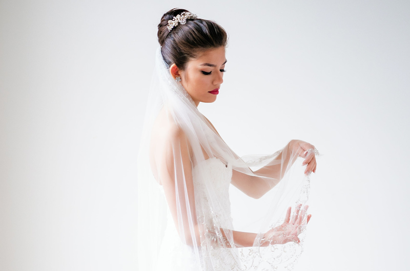 3 Tips For Choosing Bridal Hair Accessories