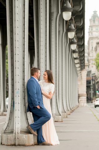 A Parisian Engagement Session To Die For 13