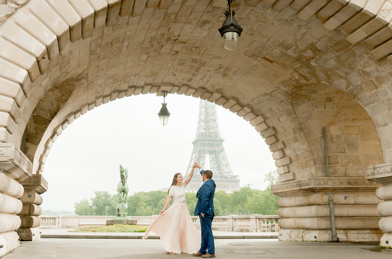 A Parisian Engagement Session To Die For