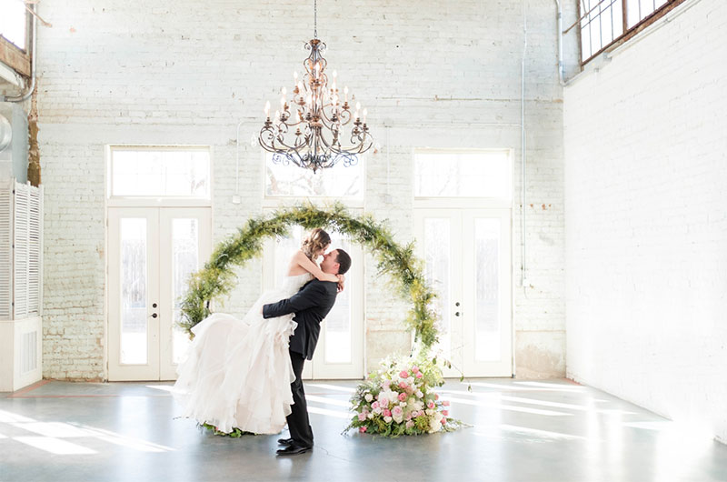 Pastel And Watercolor Styled Shoot Bride And Groom Liftup By Arch