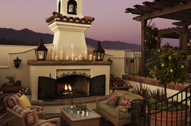 5 Customizable SoCal Wedding Venues Canary Hotel Outdoor Fireplace
