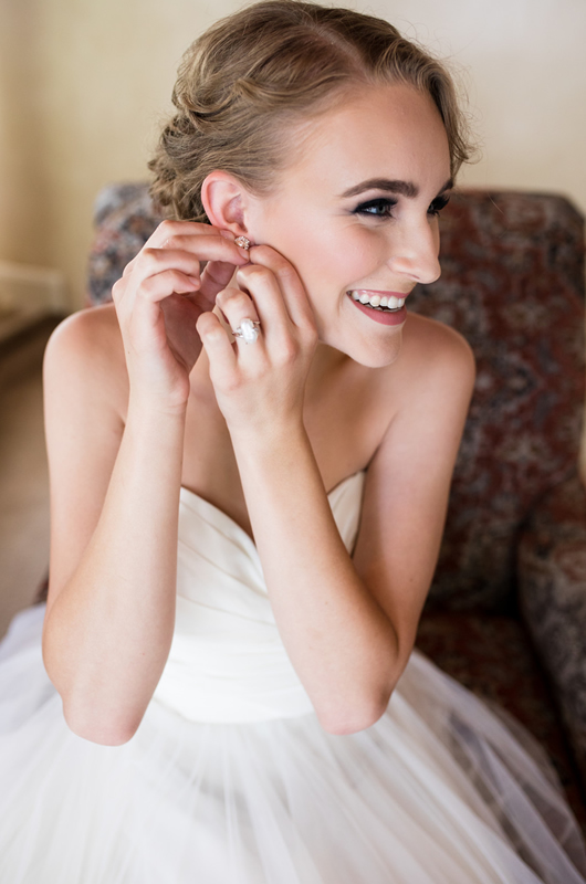 Formal Southern Wedding Inspriation Bride Getting Ready 2