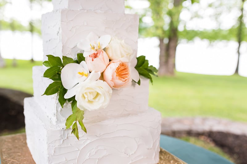 Formal Southern Wedding Inspriation Cake Flowers