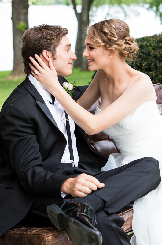 Formal Southern Wedding Inspriation Couple Portrait