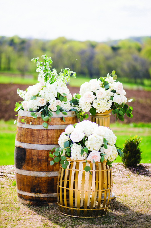 Modern Farmland Place Barrels