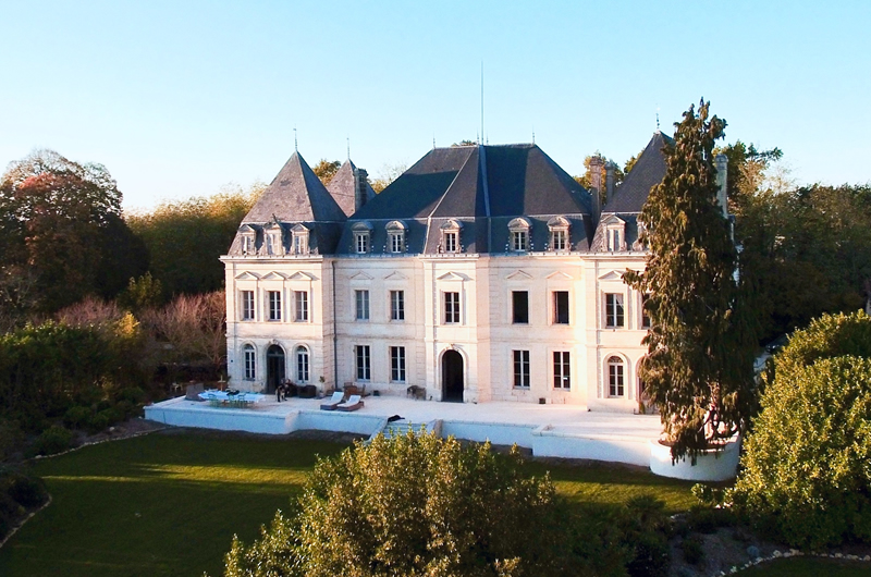 A Royal Romance At Chateau Fengari Exterior