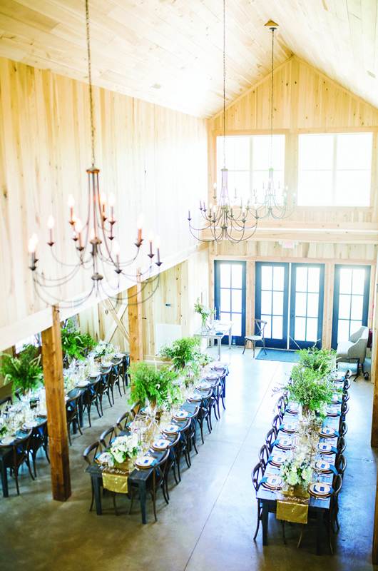 Modern Farmland Place Reception