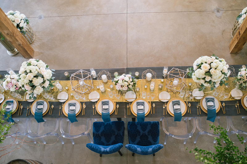 Modern Farmland Tablescape