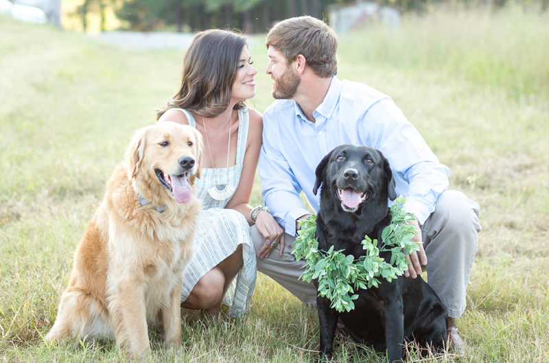 Summertime Engagement Session Inspiration Feature Image