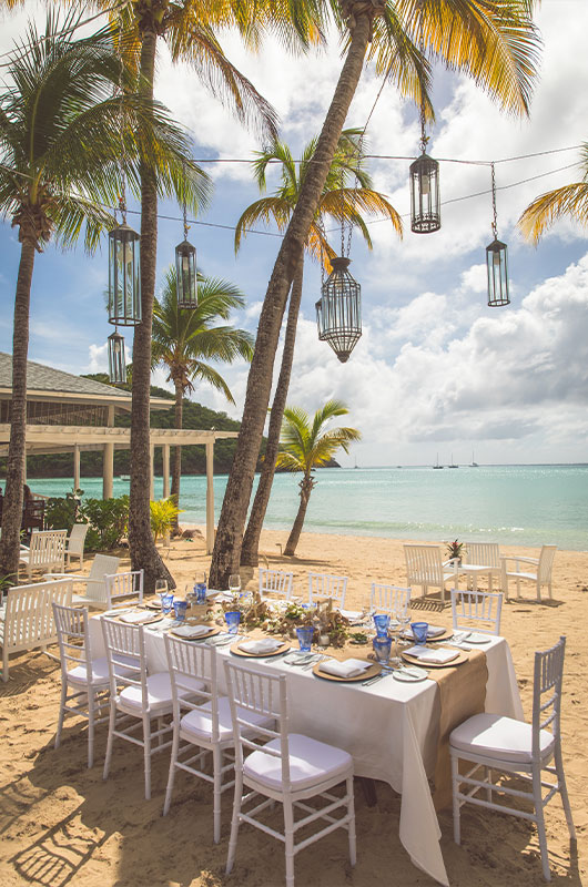 Carlisle Bay Antigue Drinks