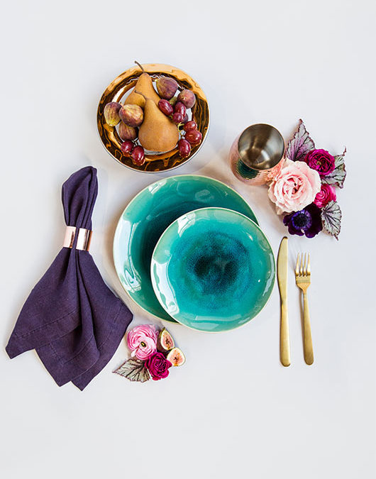 5 Tips on Selecting Dinnerware You Can Dress Up or Down