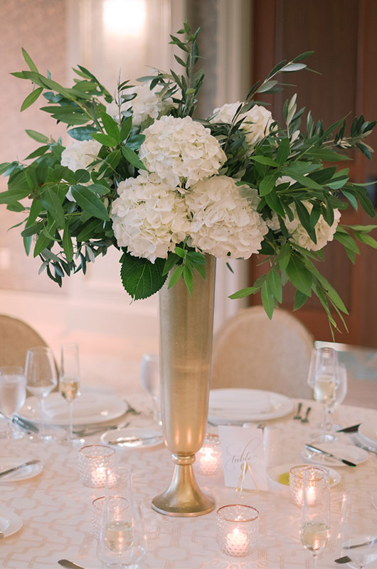 The First Real Weddings At Charlestons Hotel Bennet Make Their Debut Flower Table Setting