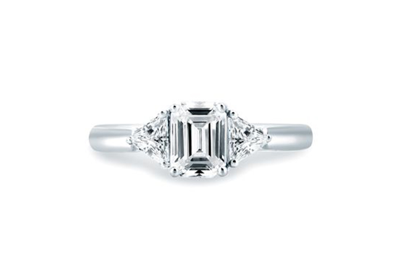 Top 10 Engagement Ring Trends For 2019 Unique Three Stone Engagement Rings