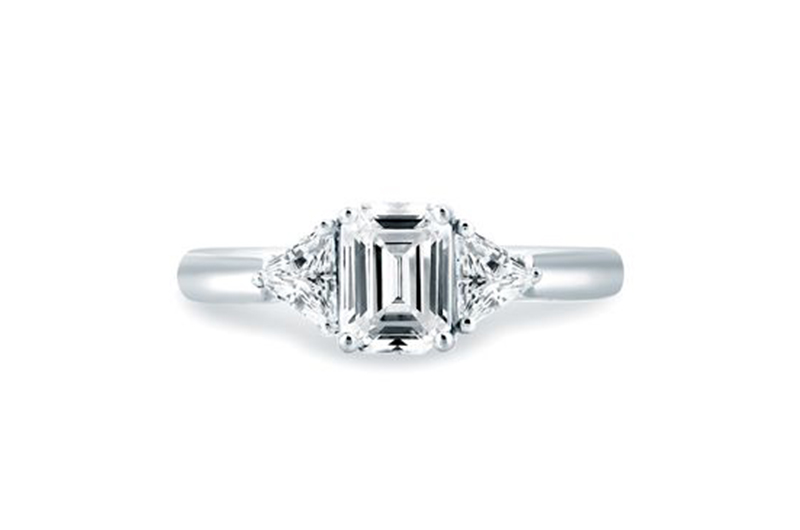 Top 10 Engagement Ring Trends For 2019 Unique Three Stone Engagement Rings