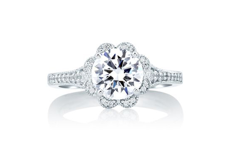 Top 10 Engagement Ring Trends For 2019 Vintage And Antique Style Engagement Rings