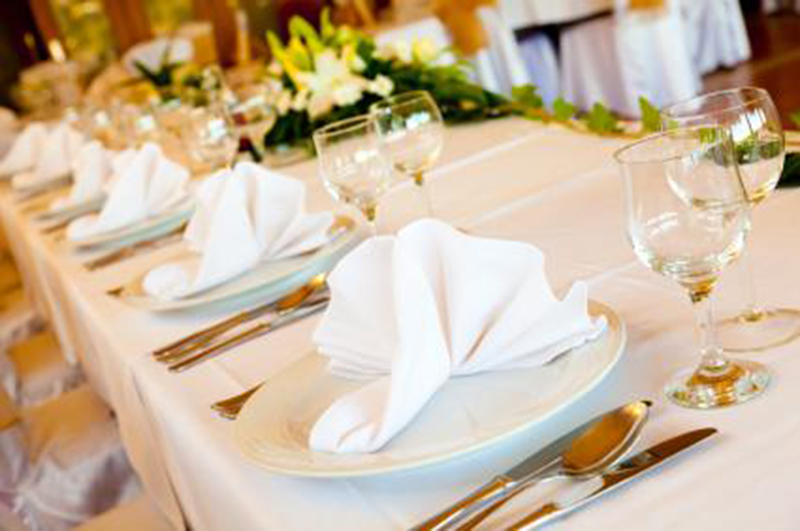 Central Missouri Bridal Association Table Settings