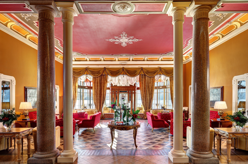 Lake Como Italy Dazzling Wedding Destination Promises A Lake Effect Glow Grand Hotel Tremezzo Elegant Lobby