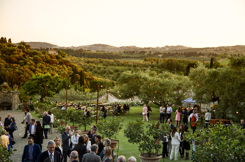 Tuscany Eat, Drink, And Marry Under The Tuscan Sun Villa Medicea Di Liliano Wine Estate Outside Venue 