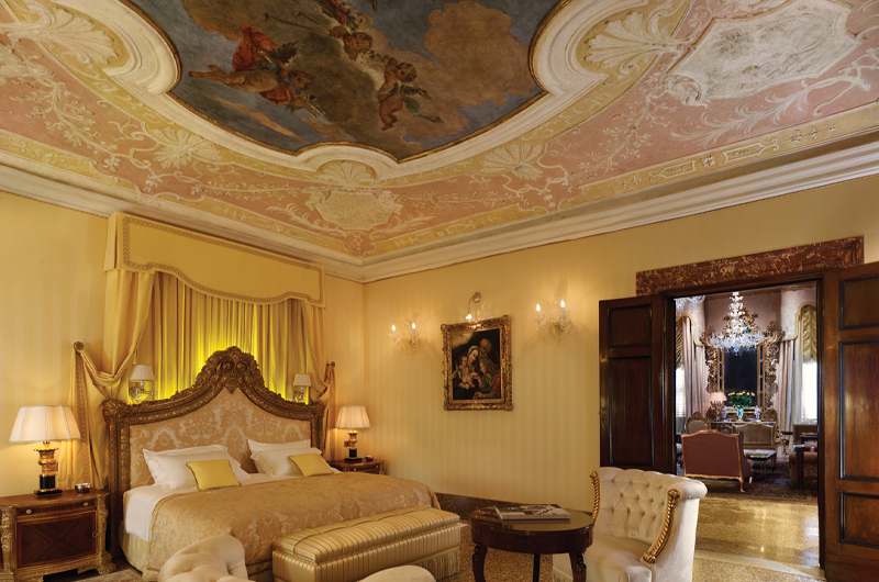 Venice Love On The Grand Canal Hotel Danieli And Gritti Palace Hotel Danieli Suite