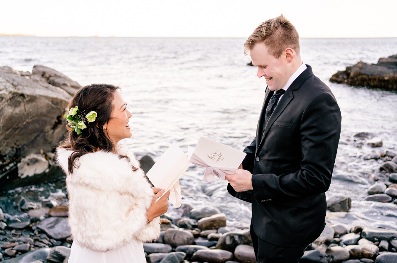 Portland Head Light Is The Ultimate Backdrop For A Seasonal Coastal Maine Elopement Reading Vows