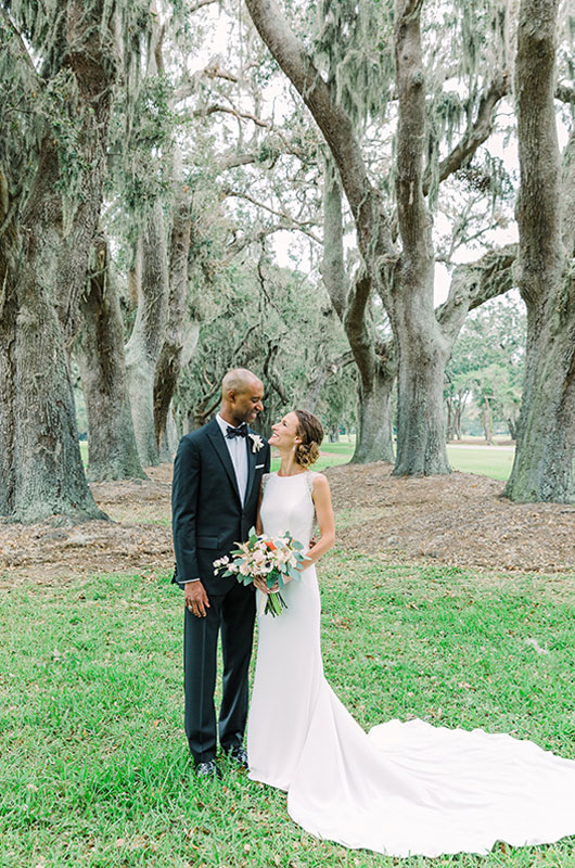 Tying The Knot On Sea Island, Georgia A Real Golden Isles Wedding Couple With Trees