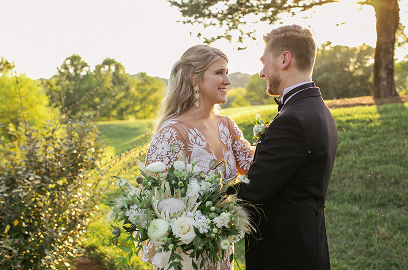 Married In Nashville Jean Broadhurt Couple Smiling