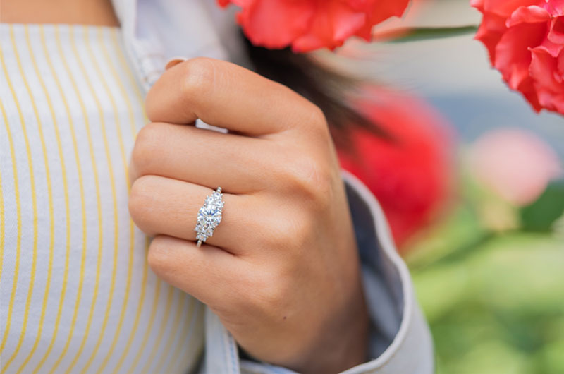 No Fuss & Affordable Wedding Rings I Do Ring Close Up No Fuss & Affordable Wedding Rings I Do Ring Close Up
