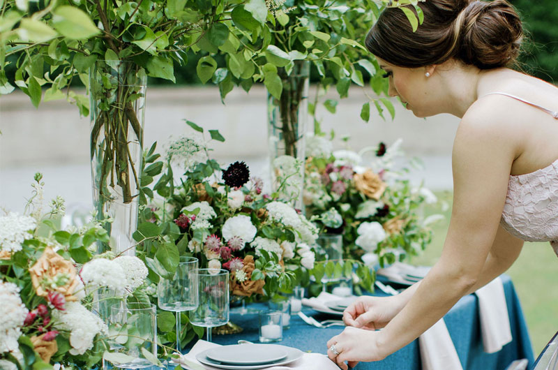 Why Its Never Too Late To Hire A Wedding Planner Setting Up Reception