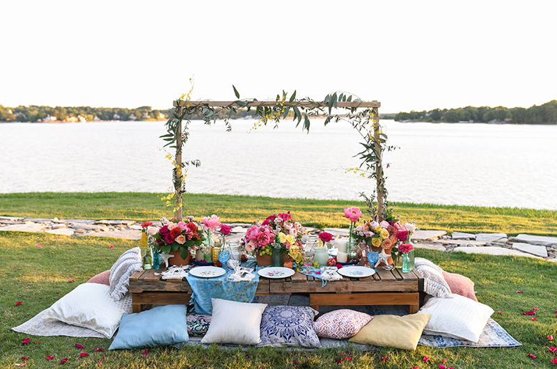 8 Quirky Ways To Help Spark Your Wedding Vision Boho Table