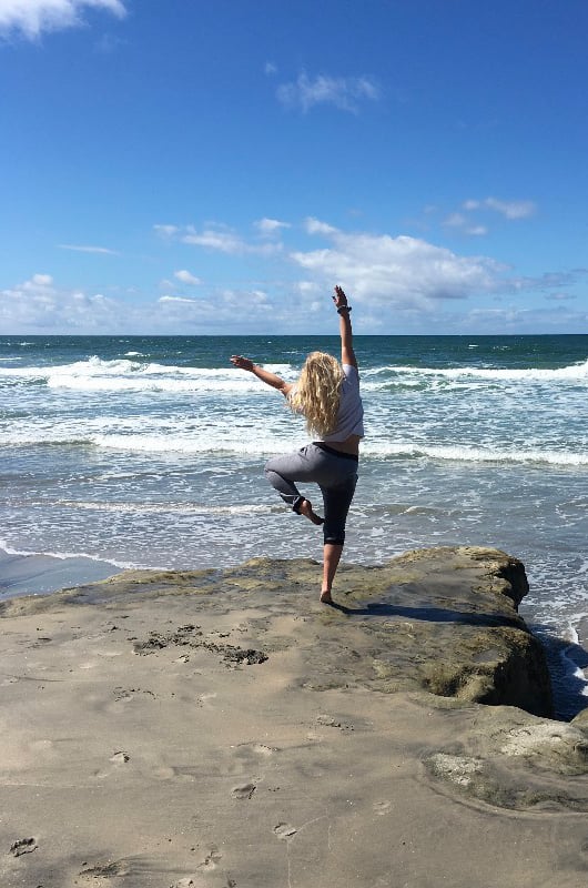 Adopt Meditation As A Mindfulness Technique To Cope With Wedding Stress Macey At Beach