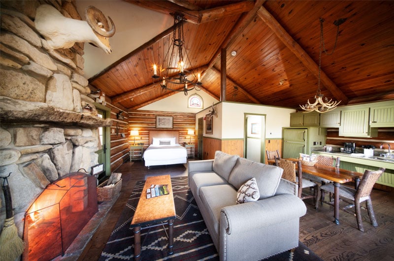 Escape To Connect Amongst Nature At Big Cedar Lodge One Room Cabin