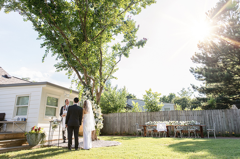 Rabbi Marries Memphis Couple Recites Vows