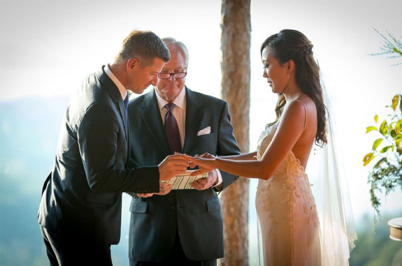 Bride And Groom Wedding Ring Exchange (1)