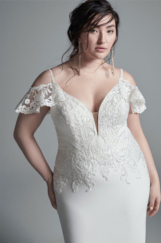 Leading Bridal Boutique Ivory And Beau Shares Wedding Gown Trends For 2021 Sleek Lace Top Gown