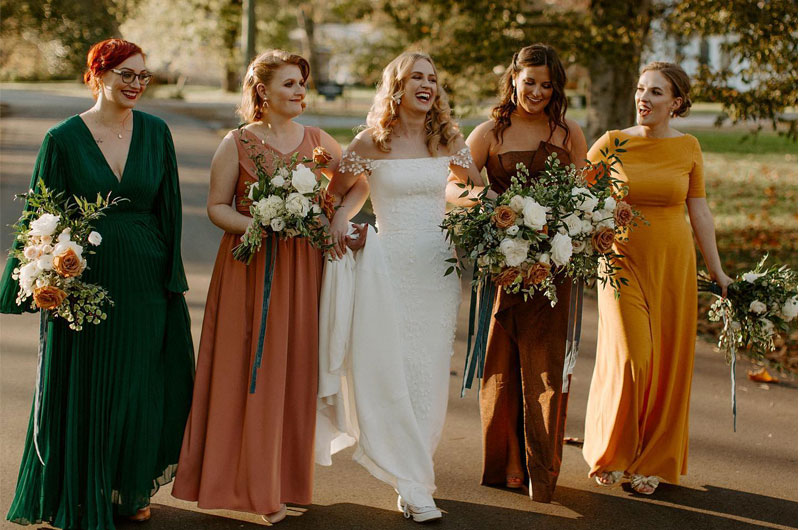 Kathryn And McLean Palmer’s Barn Wedding At The Old School Nashville Bride With Bridesmaids