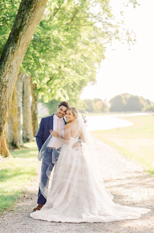 Kirsten Butler Photography Captures A Backyard Wedding In Kentucky Couple Posing