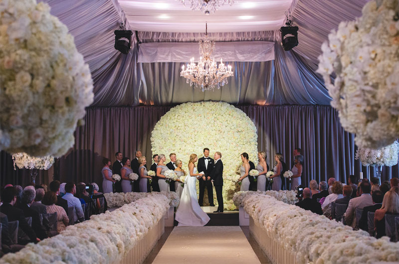 Patti And Chad Hagwoods Elegant Wedding At The Club In Birmingham Alabama Couple Exchanging Vows