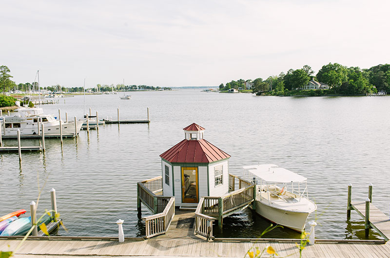 Mini Moon At The Tides Inn Boathouse