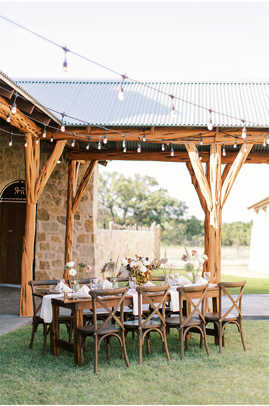 An Idyllic I Do Awaits At Luxury Rustic Venue Hidden River Ranch Dining Pavilion